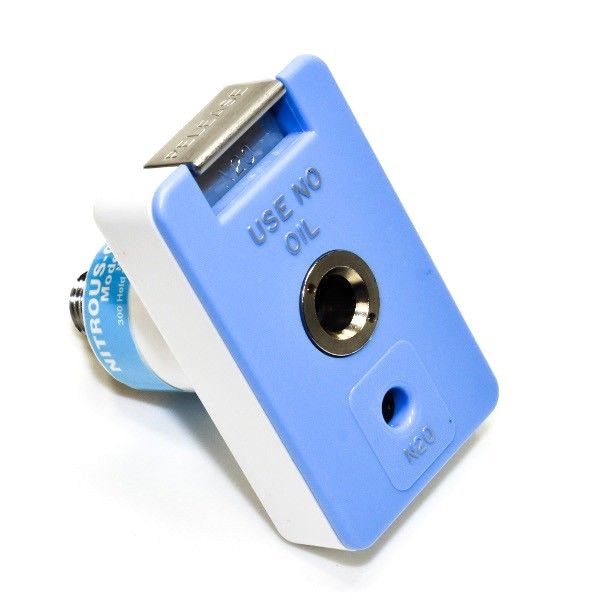 Precision Medical 3453 N2O Chemetron Coupler by 1/4″ NPT Male - Image 2